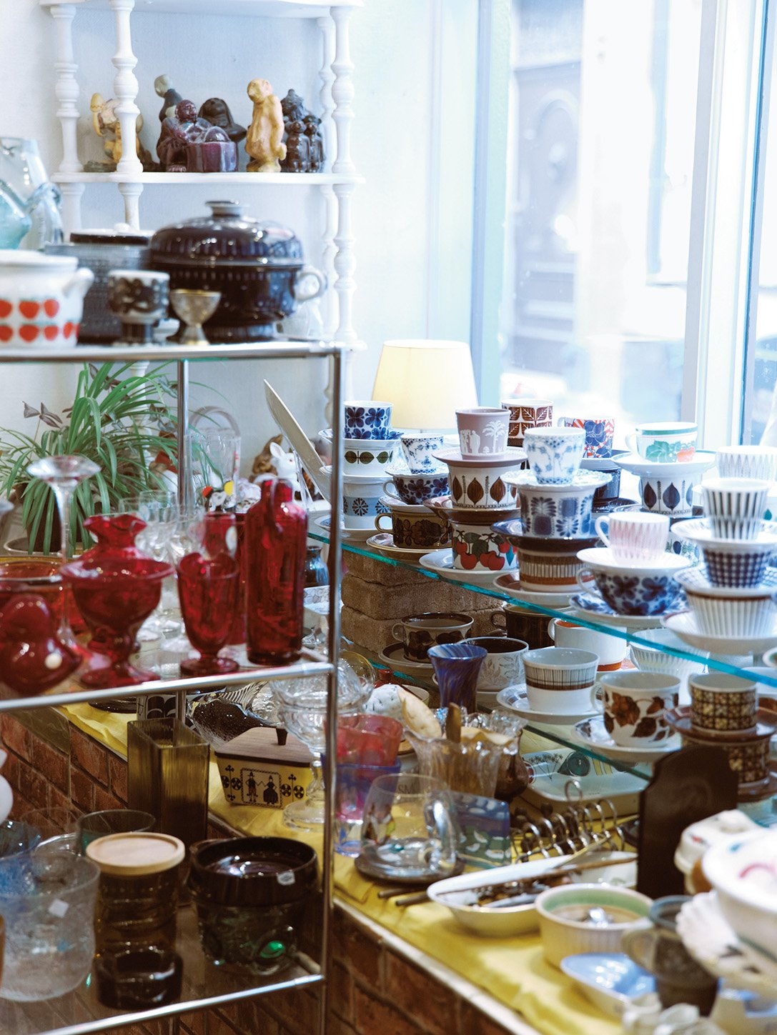 スティグ・リンドベリの街、グスタフスベリへ――ヴィンテージな名品探し